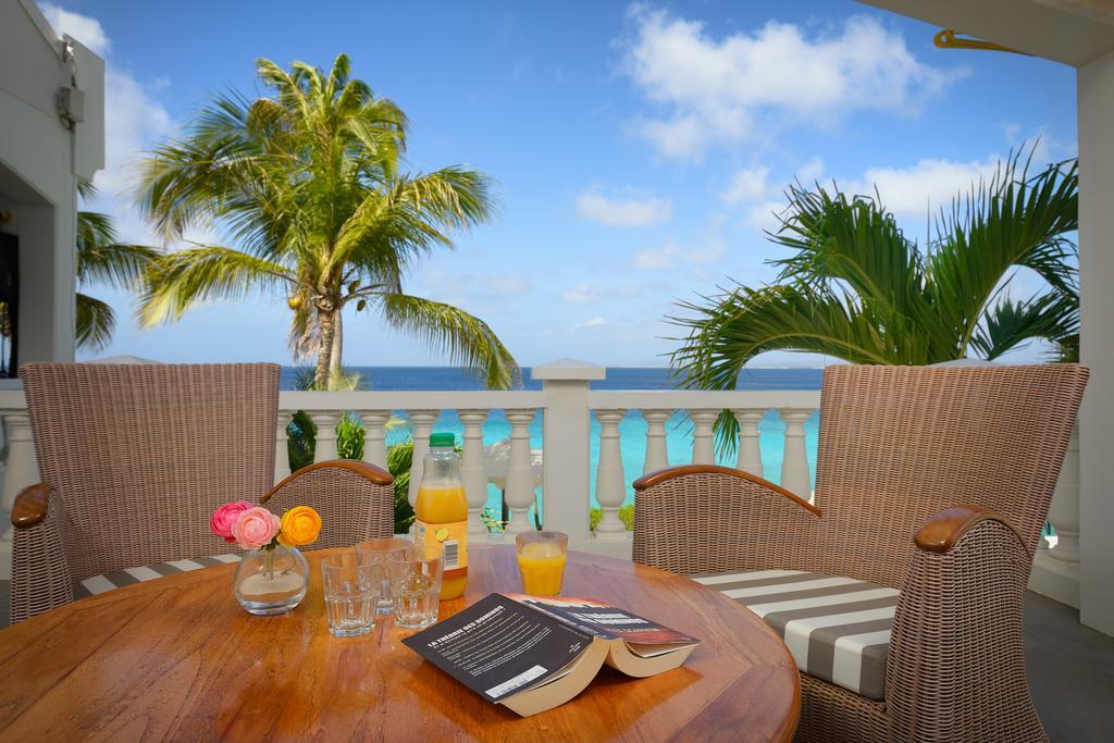 Belmar Oceanfront Apartments Bonaire Exterior photo