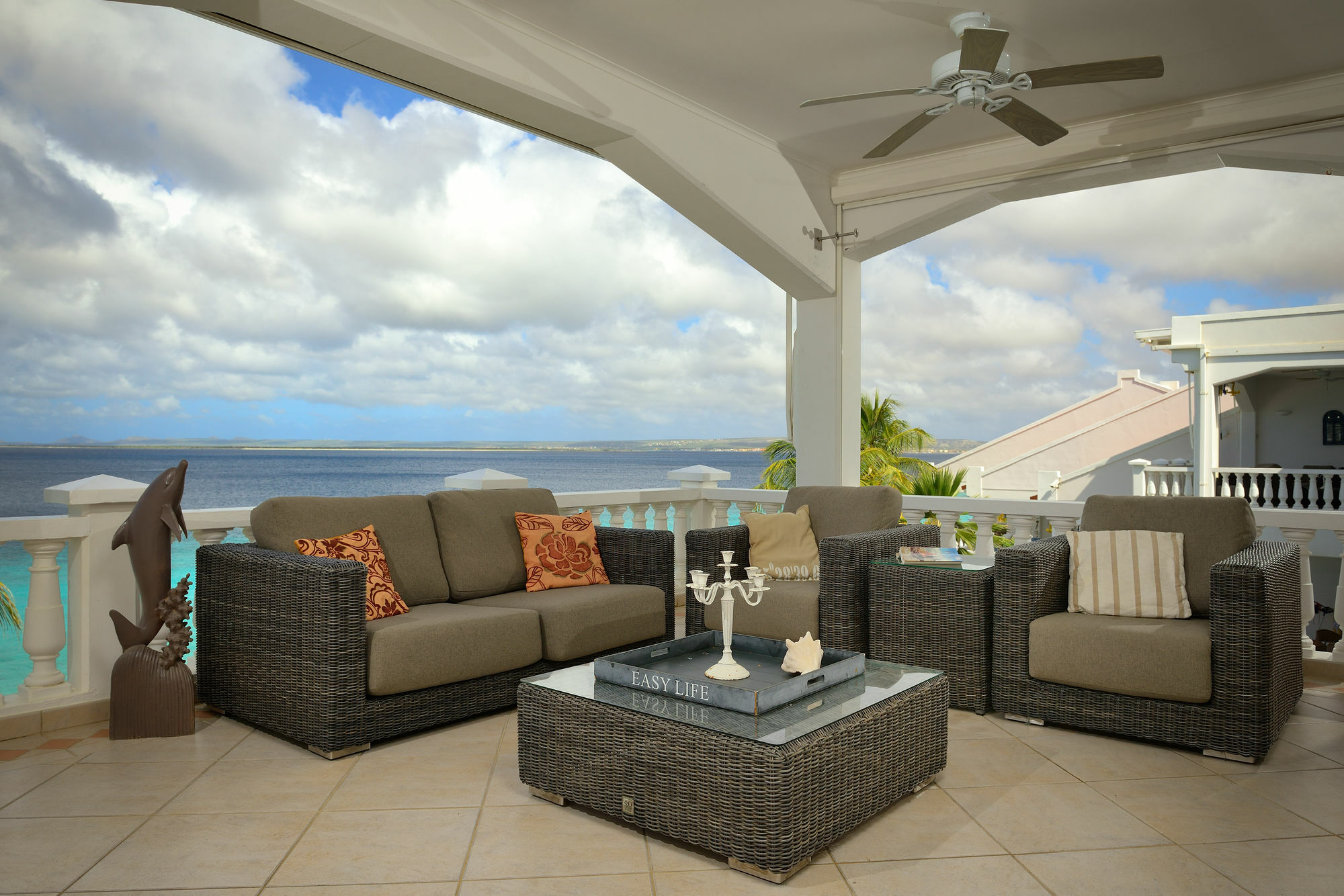 Belmar Oceanfront Apartments Bonaire Exterior photo