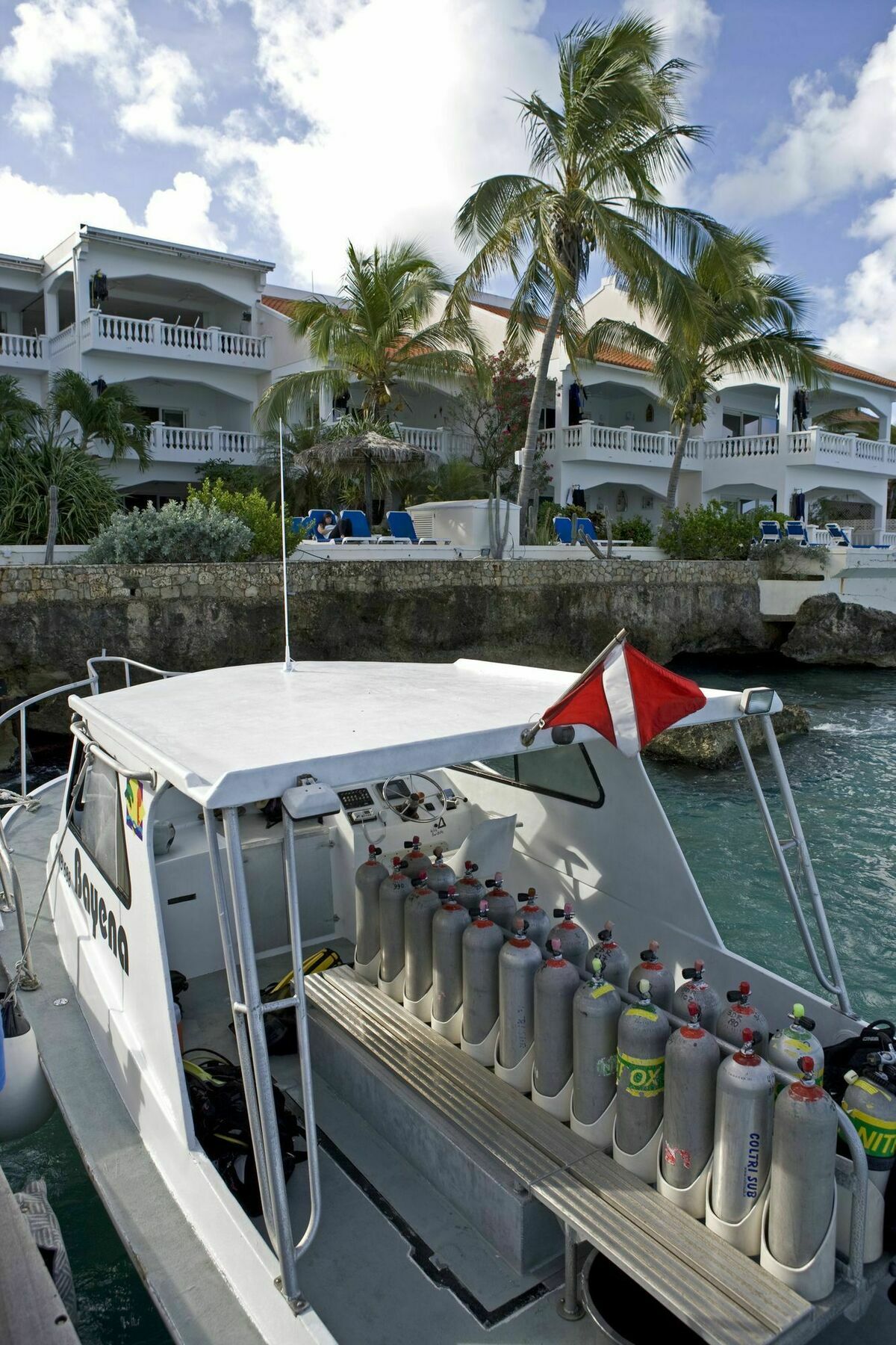 Belmar Oceanfront Apartments Bonaire Exterior photo